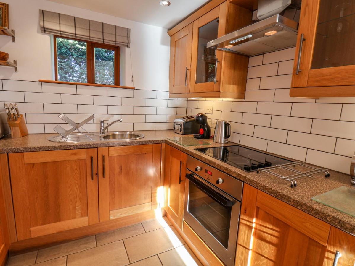 Hayloft Cottage Staintondale Buitenkant foto