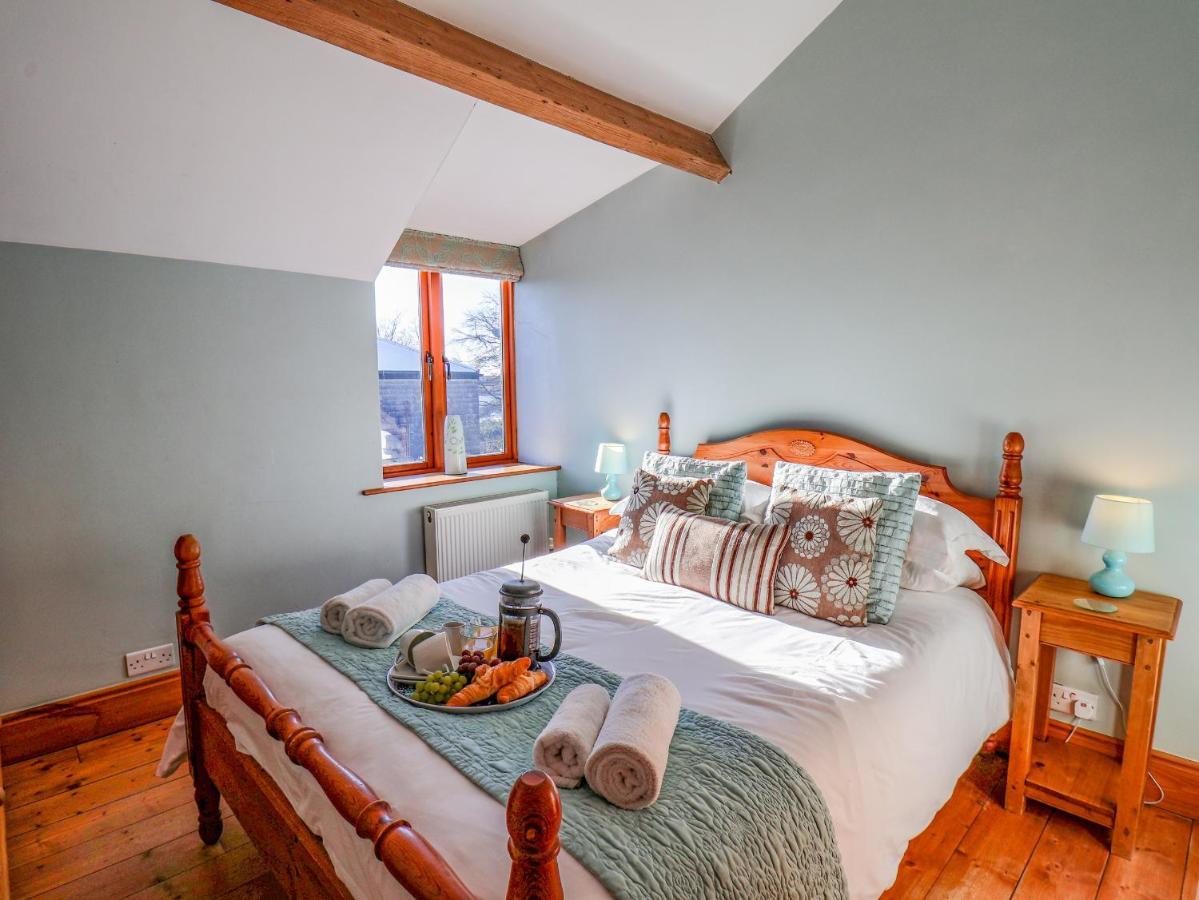 Hayloft Cottage Staintondale Buitenkant foto