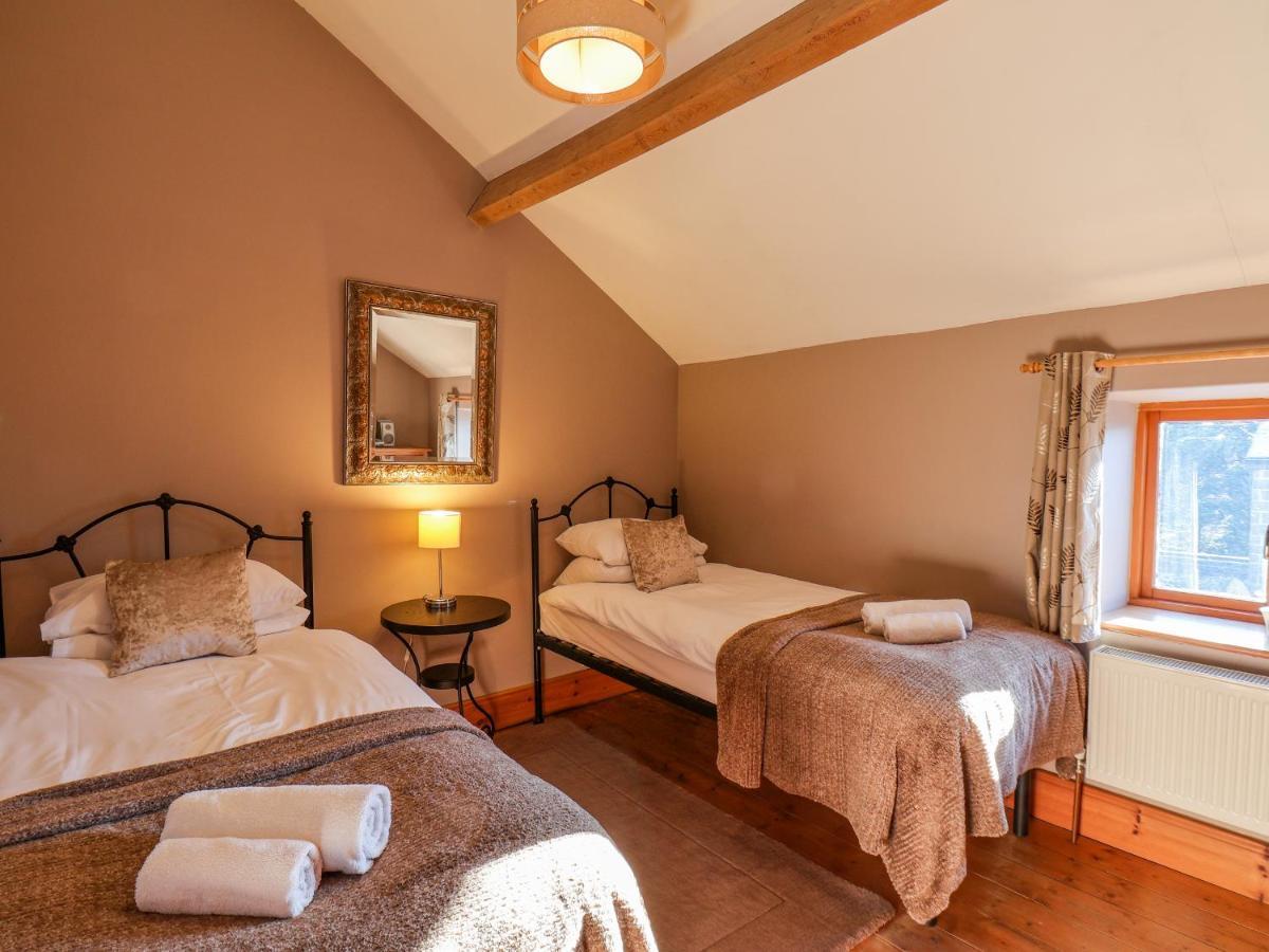 Hayloft Cottage Staintondale Buitenkant foto